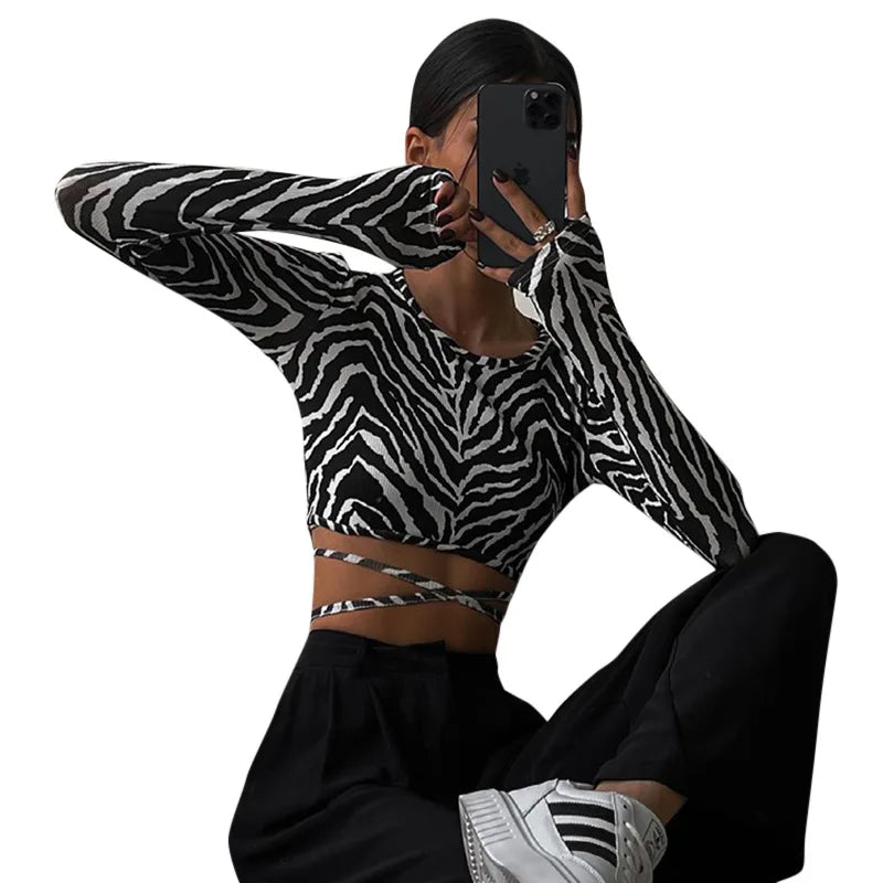 Sexy Backless Lace ups Pullover Tees Women Autumn Black O-neck Slim Longsleeve Short T-Shirt